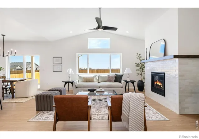 3rd image of 835 Doubleleaf Dr, Windsor, CO 80550 | MLS# IR1067367