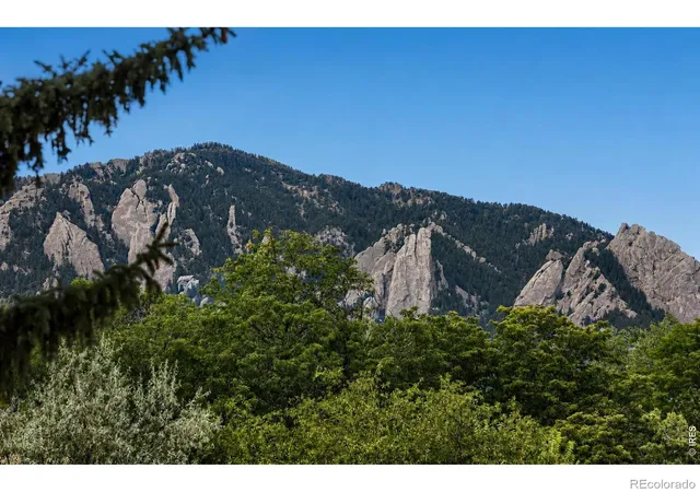 Photo 2 of Condo for sale at 500 Mohawk Dr #202, Boulder, CO 80303 | MLS# IR1067369 | Listing updated on 2026-09-03