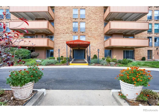 Photo 3 of Condo for sale at 500 Mohawk Dr #202, Boulder, CO 80303 | MLS# IR1067369 | Listing updated on 2026-09-03