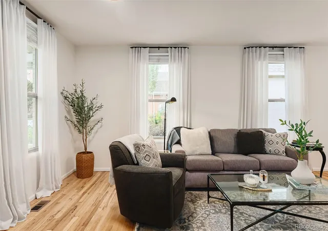 Photo 4 of Single family home for sale at 223 N Pearl St, Denver, CO 80203 | MLS# 3282232 | Listing updated on 2026-08-28