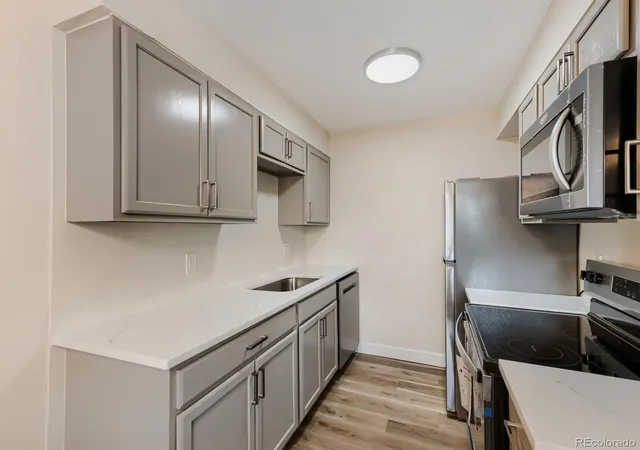 2nd image of 384 S Ironton St #401, Aurora, CO 80012 | MLS# 5096711