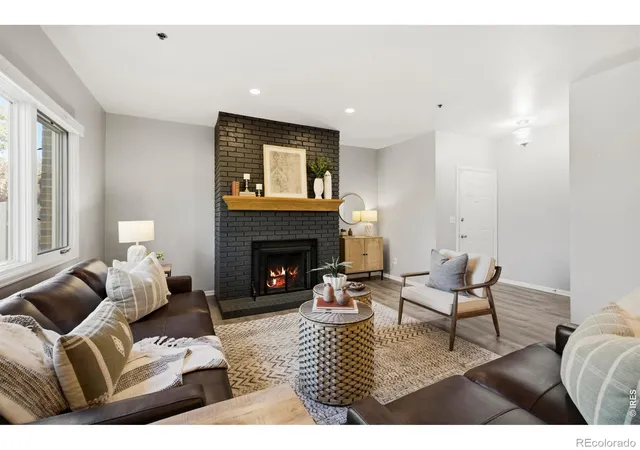 Listing Photo 4 - Condo for sale in building located at 4501 Regency Dr, Fort Collins, CO 80526 - Unit #D