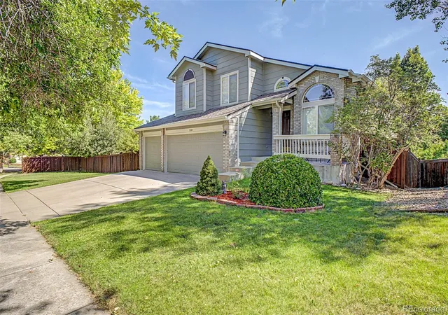 Photo 2 of Single family home for sale at 5368 S Harlan Wy, Littleton, CO 80123 | MLS# 7507523 | Listing updated on 2026-10-04