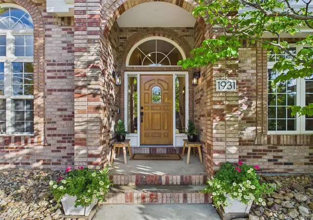 Photo 3 of Sale Pending at 1931 Creekside Dr, Longmont, CO 80504 | MLS# 7449800 | Listing updated on 2026-09-03