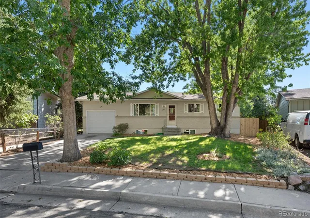 Photo 1 of Sale Pending at 3842 Vaquero Cir, Colorado Springs, CO 80918 | MLS# 4510640 | Listing updated on 2026-09-02