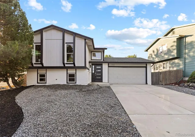 Photo 1 of Sale Pending at 18842 E Oregon Dr, Aurora, CO 80017 | MLS# 1636940 | Listing updated on 2026-09-04