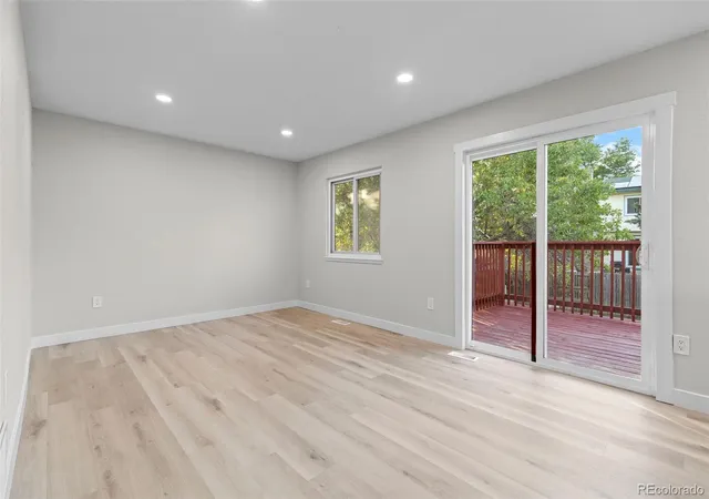 Photo 3 of Sale Pending at 18842 E Oregon Dr, Aurora, CO 80017 | MLS# 1636940 | Listing updated on 2026-09-04