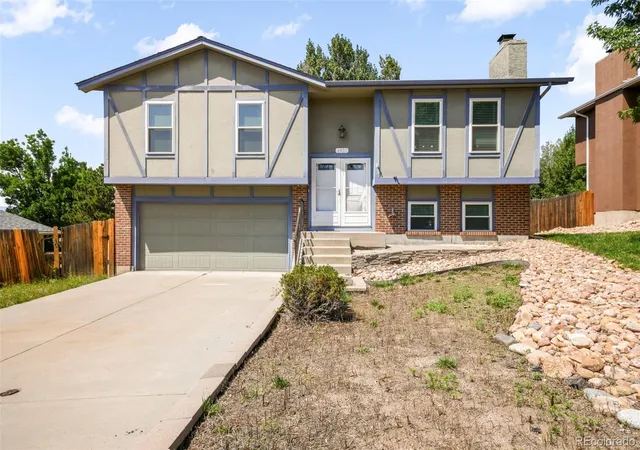 Photo 2 of Single family home for sale at 4958 Wood Brk Ct, Colorado Springs, CO 80917 | MLS# 8014026 | Listing updated on 2026-09-08