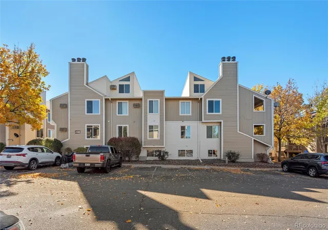 Condo for sale at 4068 S Atchison Wy #101, Aurora, CO 80014 | MLS# 6837483
