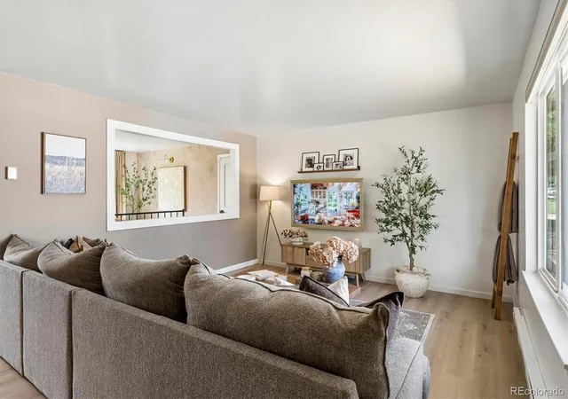Photo 2 of Single family home for sale at 4465 S Cole Ct, Morrison, CO 80465 | MLS# 8701994 | Listing updated on 2026-08-29