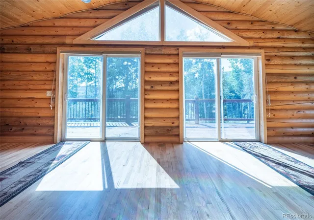 Photo 3 of Single family home for sale at 721 Aspen Wy, Evergreen, CO 80439 | MLS# 5799327 | Listing updated on 2026-08-29