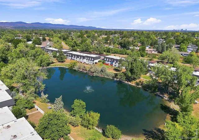 Listing Photo 2 - Condo for sale in building located at 50 E Highline Cir, Centennial, CO 80122 - Unit #102