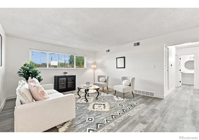 Photo 5 of Condo for sale at 50 E Highline Cir #102, Centennial, CO 80122 | MLS# IR1067422 | Listing updated on 2026-08-28
