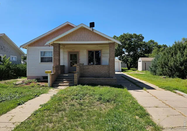 Photo 1 of Single family home for sale at 1013 Sidney Ave, Sterling, CO 80751 | MLS# IR1067423 | Listing updated on 2026-10-09