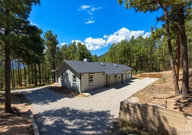 Photo 3 of Single family home for sale at 1251 Valley View Dr, Larkspur, CO 80118 | MLS# 1566479 | Listing updated on 2026-10-09
