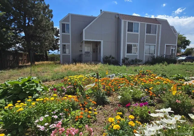 1st image of 12056 E 25Th Ave, Aurora, CO 80010 | MLS# 2002687