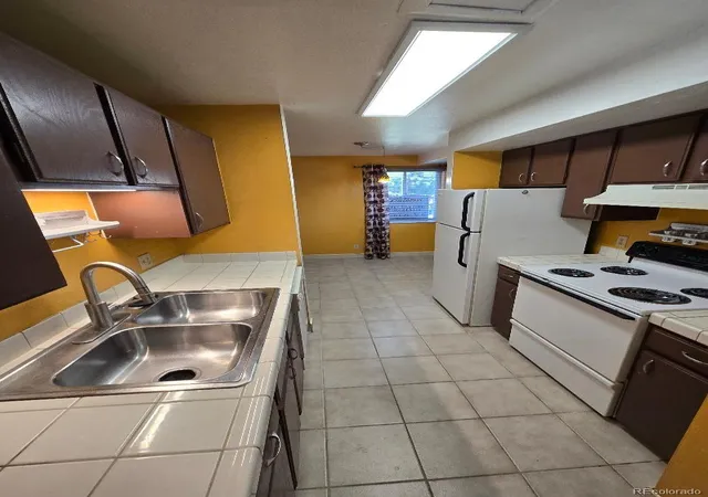 5th image of 12056 E 25Th Ave, Aurora, CO 80010 | MLS# 2002687