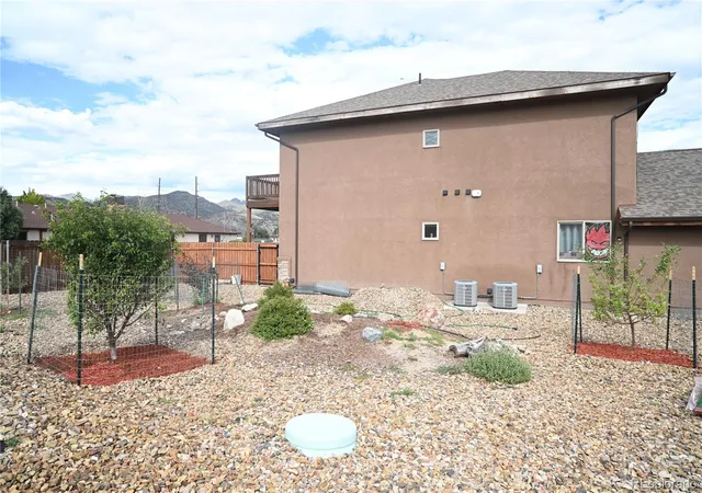Listing Photo 3 - Condo for sale in building located at 102 M And M Ln, Salida, CO 81201 - Unit #8C