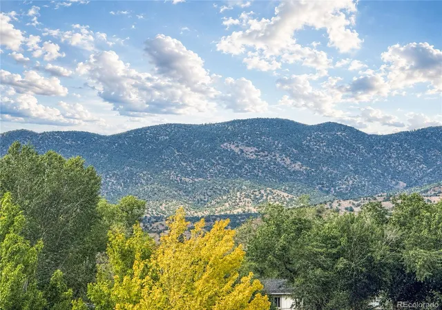 Listing Photo 5 - Condo for sale in building located at 102 M And M Ln, Salida, CO 81201 - Unit #8C