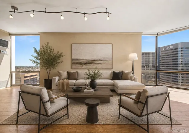 Photo 2 of Condo for sale at 1625 Larimer St #2805, Denver, CO 80202 | MLS# 8829281 | Listing updated on 2026-08-28