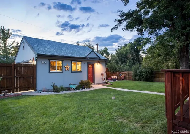 Photo 3 of Single family home for sale at 7095 S Cherry Dr, Centennial, CO 80122 | MLS# 6501552 | Listing updated on 2026-09-16