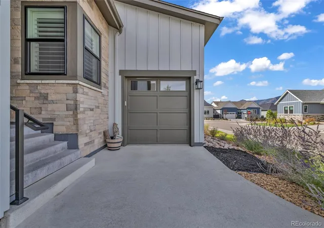 Photo 1 of Single family home for sale at 11384 Autumn Moon St, Littleton, CO 80125 | MLS# 4812972 | Listing updated on 2026-10-25