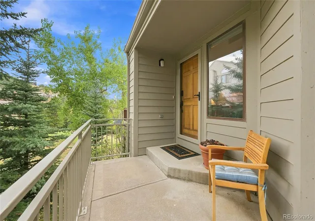 Listing Photo 5 - Condo for sale in building located at 786 Chimney Creek Dr, Golden, CO 80401 - Unit #B