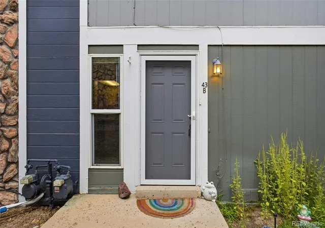 Photo 2 of Townhouse for sale at 10001 E Evans Ave #43B, Aurora, CO 80247 | MLS# 8624021 | Listing updated on 2026-09-28