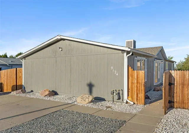 Photo 2 of Single family home for sale at 9124 Fontaine St, Federal Heights, CO 80260 | MLS# 9331317 | Listing updated on 2026-08-28