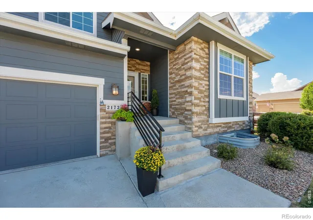 Photo 3 of Single family home for sale at 2172 Grain Bin Ct, Windsor, CO 80550 | MLS# IR1067477 | Listing updated on 2026-10-09