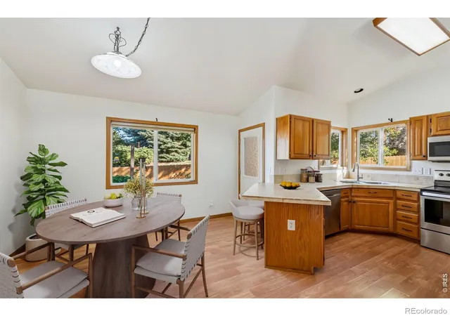 Photo 3 of Single family home for sale at 430 Derry Dr, Fort Collins, CO 80525 | MLS# IR1067481 | Listing updated on 2026-08-28