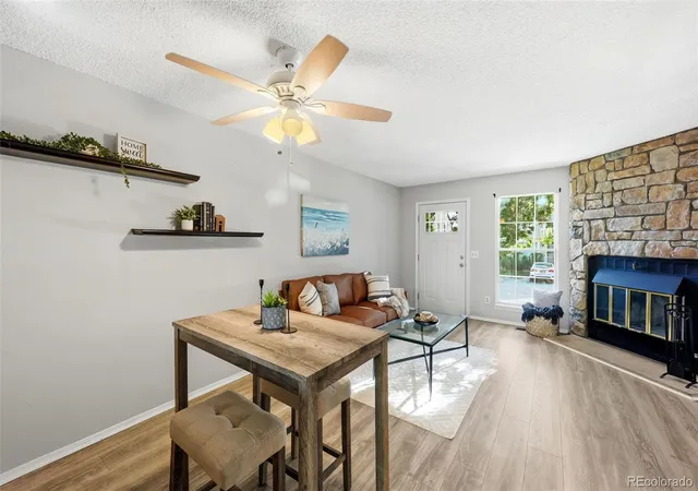 Listing Photo 4 - Condo for sale in building located at 1661 S Idalia Cir, Aurora, CO 80017 - Unit #A