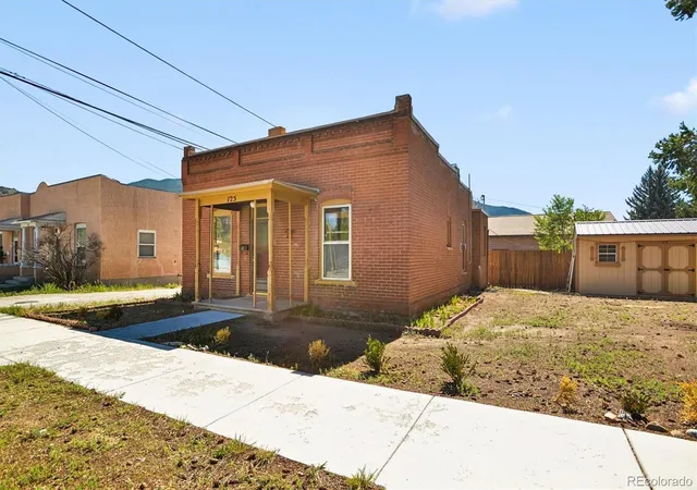 Photo 2 of Single family home for sale at 125 B St, Salida, CO 81201 | MLS# 2244007 | Listing updated on 2026-08-29