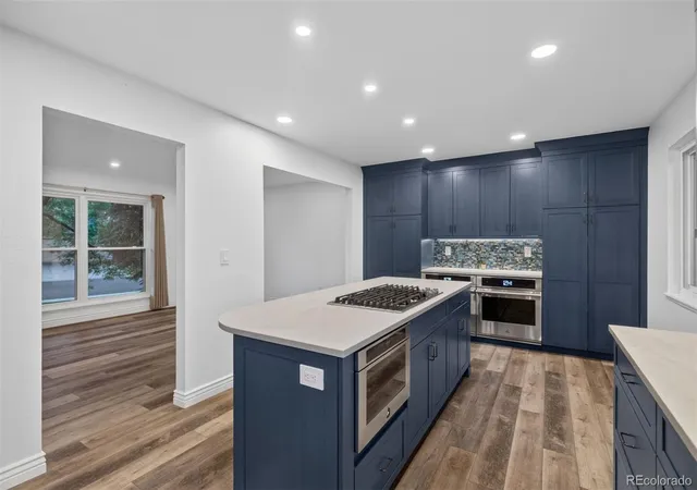 Photo 2 of Single family home for sale at 10562 E Maplewood Dr, Englewood, CO 80111 | MLS# 5230333 | Listing updated on 2026-09-22