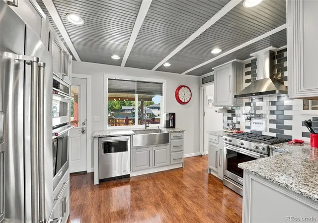 Photo 4 of Sale Pending at 3021 S Helena St, Aurora, CO 80013 | MLS# 4113958 | Listing updated on 2026-10-07