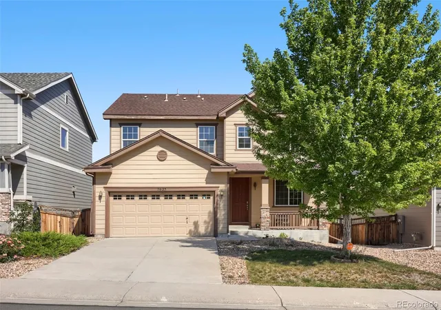 Photo 2 of Single family home for sale at 7625 Blue Water Dr, Castle Rock, CO 80108 | MLS# 9454007 | Listing updated on 2026-09-01