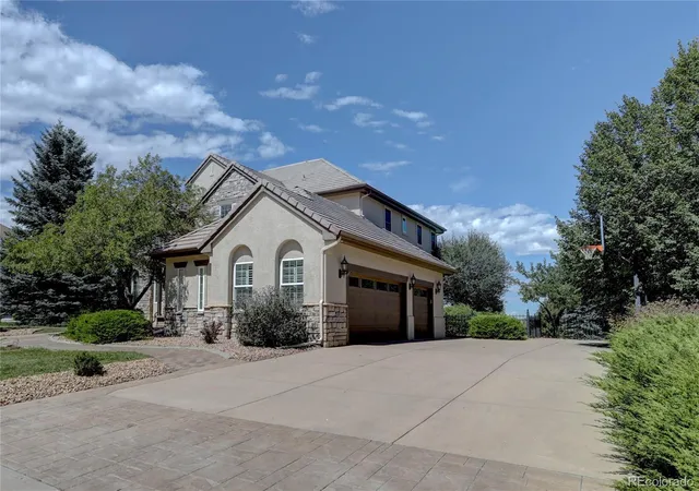 Photo 2 of Sale Pending at 951 Courtland Pl, Highlands Ranch, CO 80126 | MLS# 3212761 | Listing updated on 2026-09-17