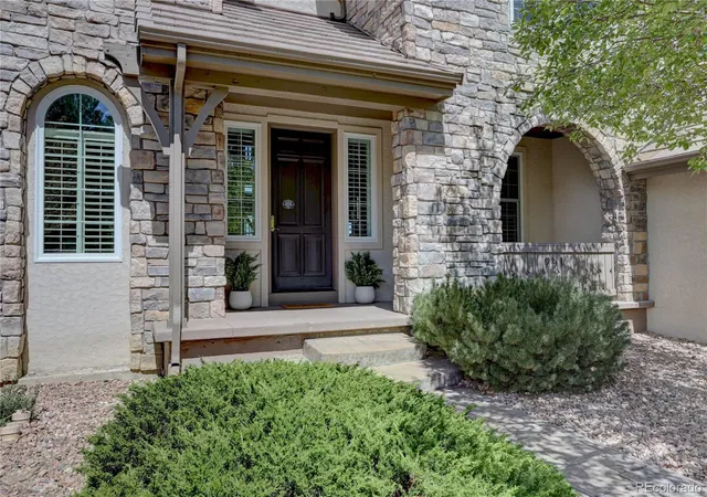 Photo 4 of Sale Pending at 951 Courtland Pl, Highlands Ranch, CO 80126 | MLS# 3212761 | Listing updated on 2026-09-17