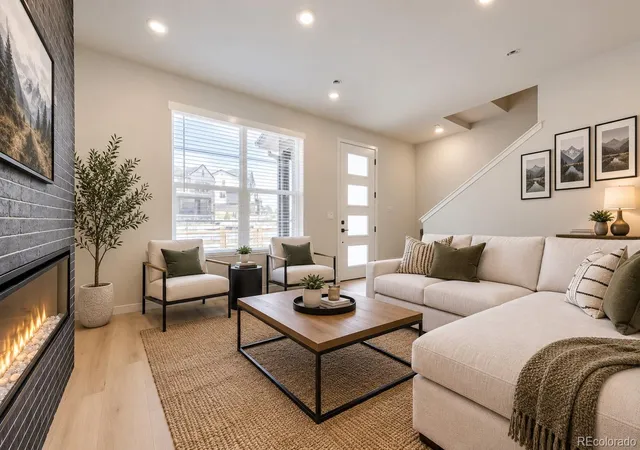 Photo 3 of Townhouse for sale at 3370 W 87th Ave, Westminster, CO 80031 | MLS# 8107393 | Listing updated on 2026-10-06