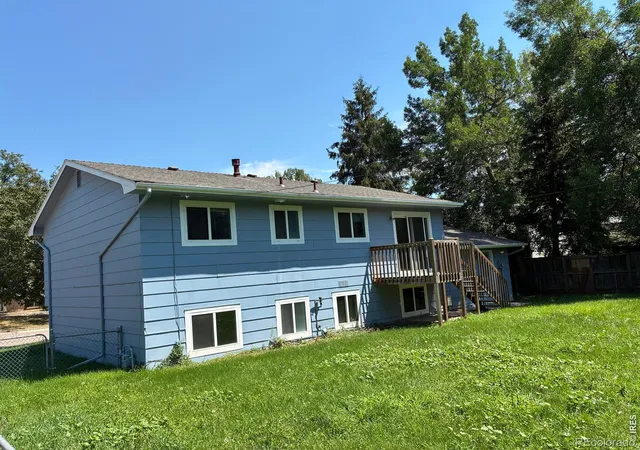 Photo 2 of Single family home for sale at 1213 Village Ln, Fort Collins, CO 80521 | MLS# IR1067525 | Listing updated on 2026-08-31