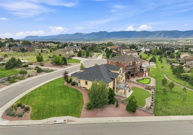 Photo 4 of Single family home for sale at 17796 Mining Wy, Monument, CO 80132 | MLS# 7178806 | Listing updated on 2026-10-10