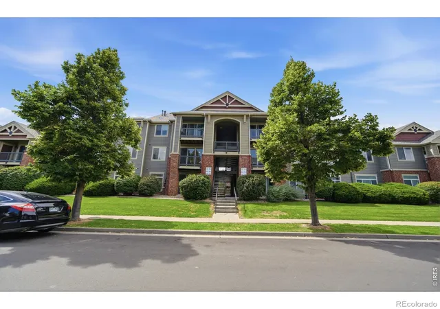Listing Photo 3 - Condo for sale in building located at 2133 Krisron Rd, Fort Collins, CO 80525 - Unit #A203