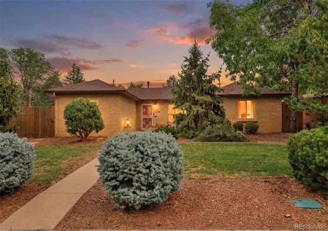 Photo 1 of Single family home for sale at 3690 Gray St, Wheat Ridge, CO 80212 | MLS# 9593658 | Listing updated on 2026-10-06