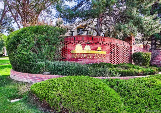 Listing Photo 2 - Condo for sale in building located at 13813 E Lehigh Ave, Aurora, CO 80014 - Unit #E