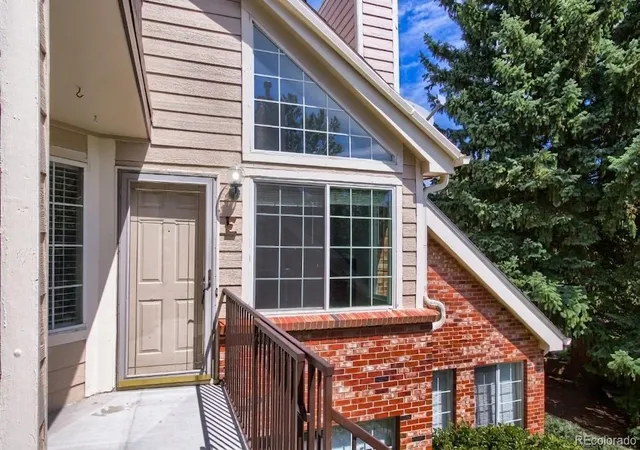 Listing Photo 4 - Condo for sale in building located at 13813 E Lehigh Ave, Aurora, CO 80014 - Unit #E