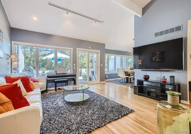 Photo 4 of Townhouse for sale at 9200 E Cherry Creek South Dr #4, Denver, CO 80231 | MLS# 1689923 | Listing updated on 2026-09-16