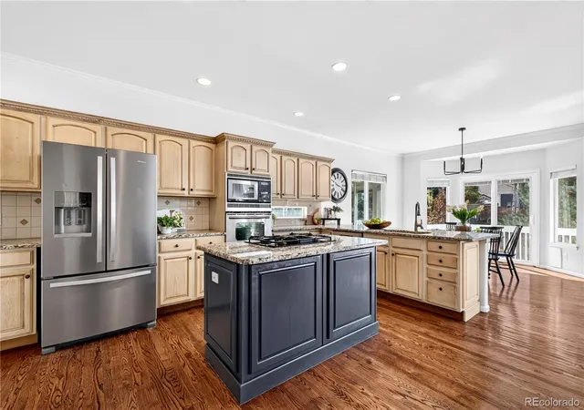 Photo 3 of Single family home for sale at 5028 Rocky Mountain Dr, Castle Rock, CO 80109 | MLS# 7569613 | Listing updated on 2026-10-13