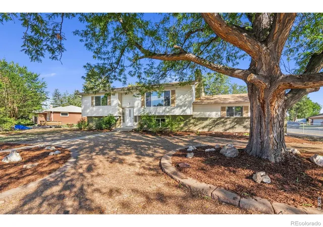 Photo 1 of Single family home for sale at 1315 Redwood Dr, Loveland, CO 80538 | MLS# IR1067553 | Listing updated on 2026-09-25