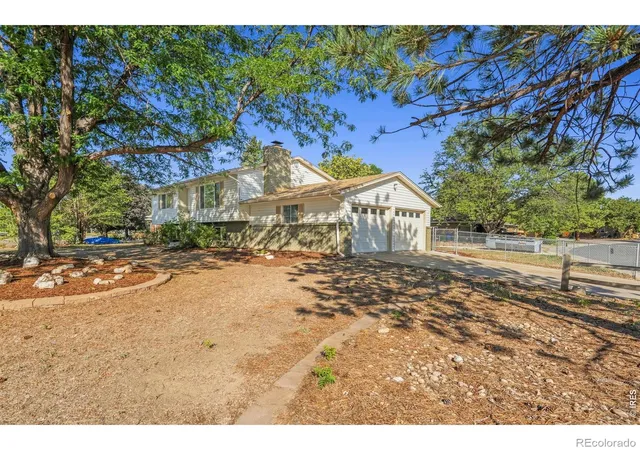 Photo 3 of Single family home for sale at 1315 Redwood Dr, Loveland, CO 80538 | MLS# IR1067553 | Listing updated on 2026-09-25