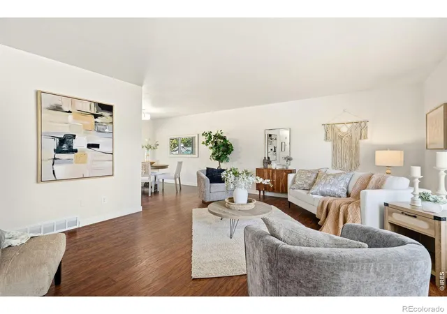 Photo 4 of Single family home for sale at 1315 Redwood Dr, Loveland, CO 80538 | MLS# IR1067553 | Listing updated on 2026-09-25